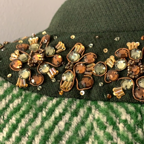 Cache size 2 wool blend blazer with beaded trim! - Picture 9 of 9